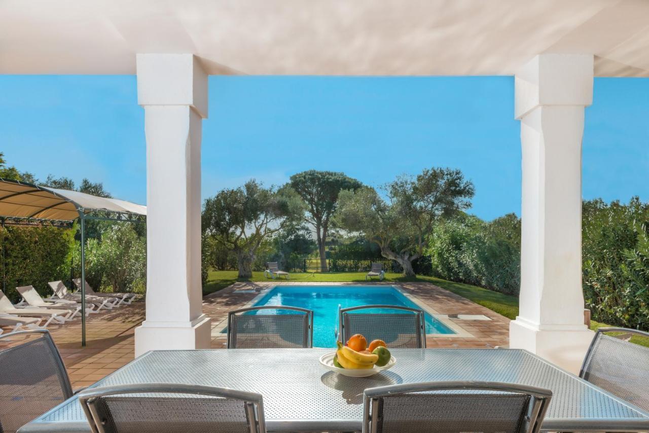 Resort Villas Andalucia 베날룹카싸스비에야스 외부 사진