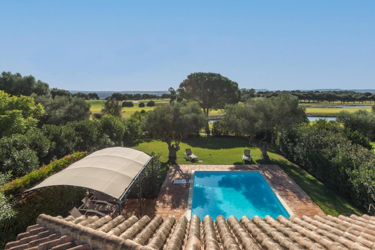 Resort Villas Andalucia 베날룹카싸스비에야스 외부 사진
